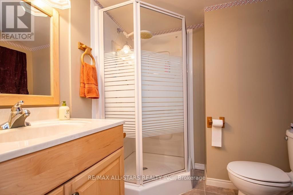 690 POST ROAD Image 25