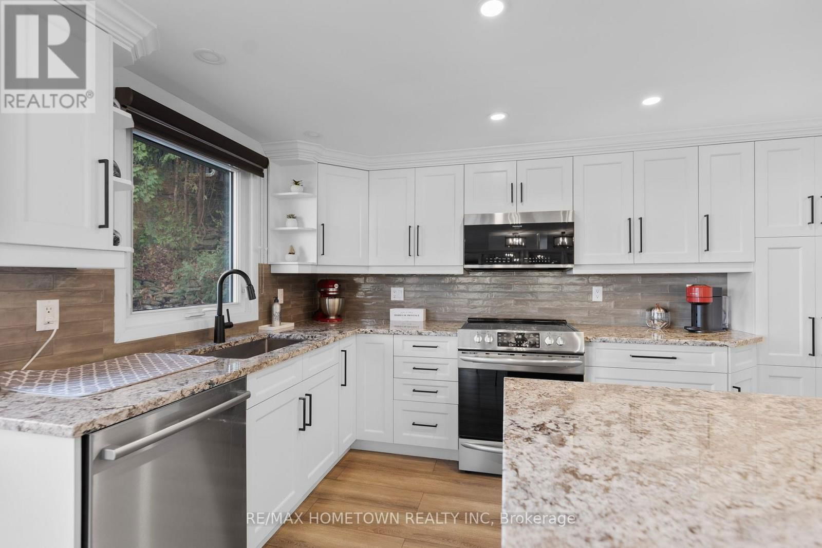 130 BUTTERNUT BAY ROAD Image 18