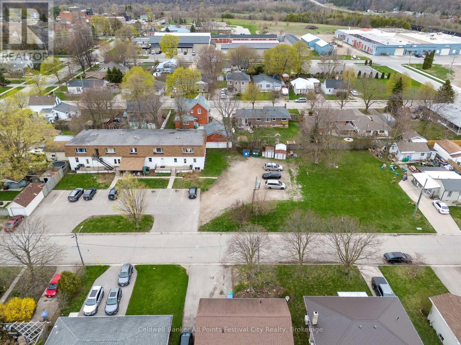 151 BRUCE STREET EAST Image 7