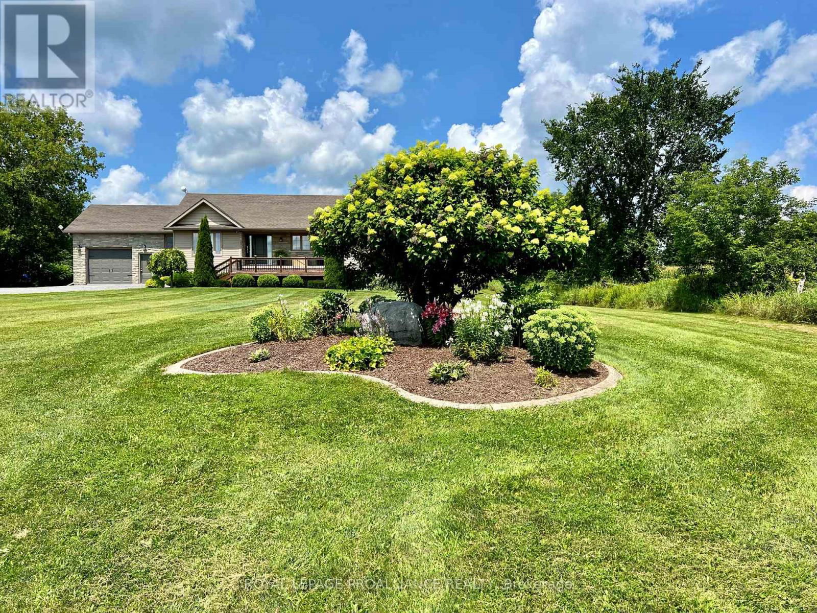 1575 CROOKSTON ROAD Image 2
