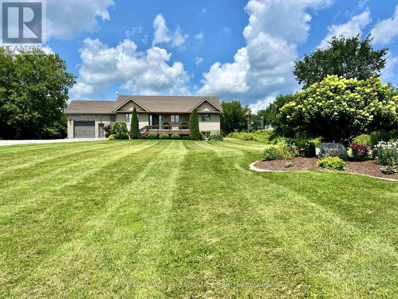 1575 CROOKSTON ROAD Image 30
