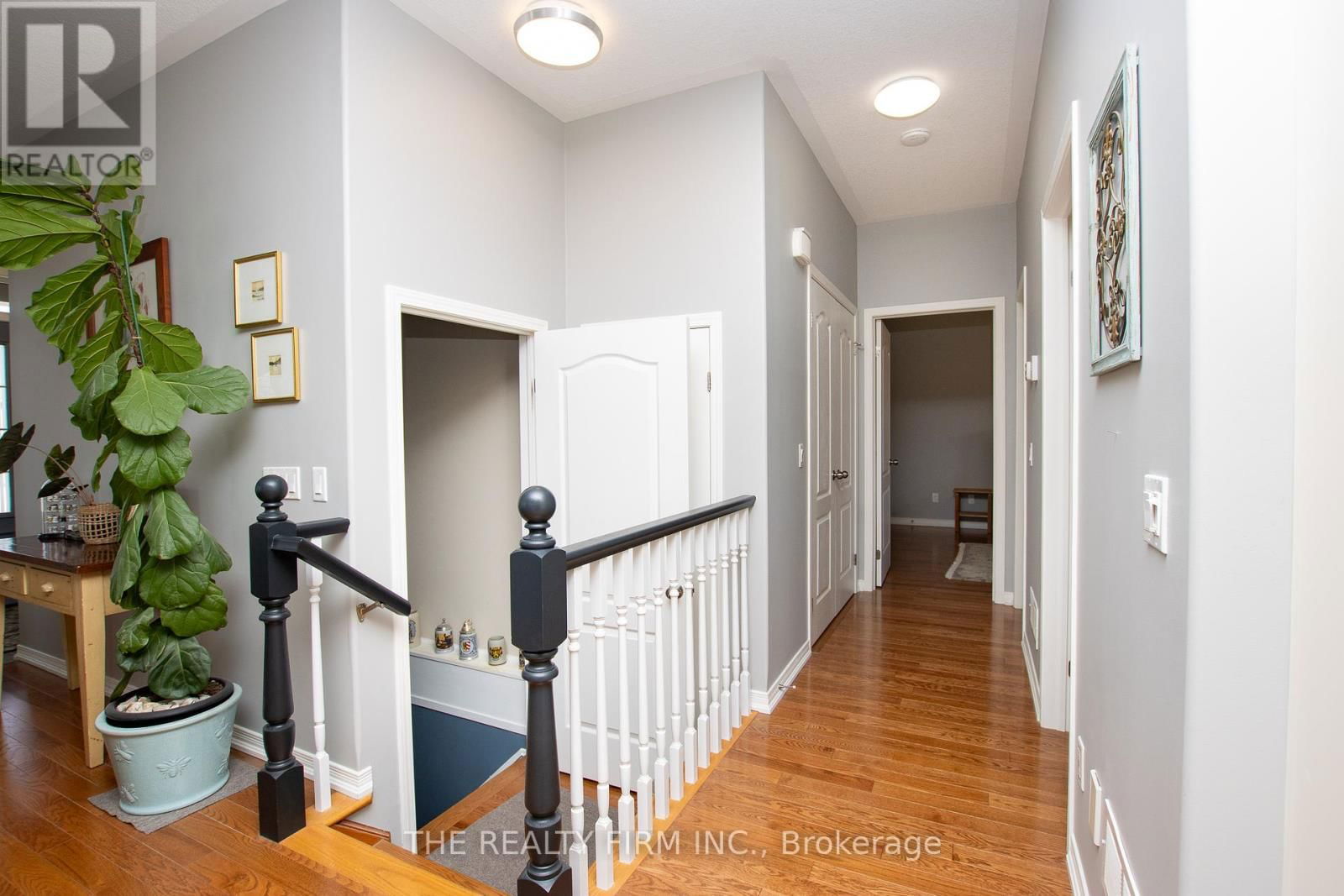 3 RODERICK COURT Image 17