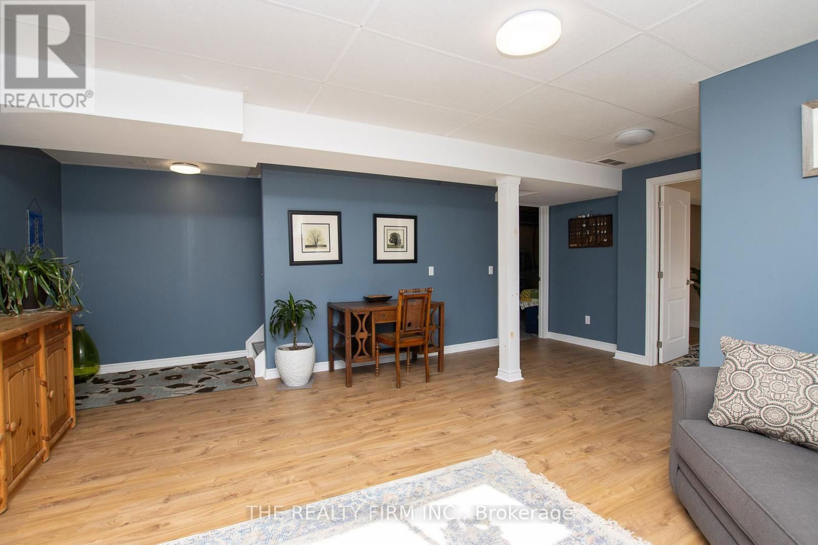 3 RODERICK COURT Image 26