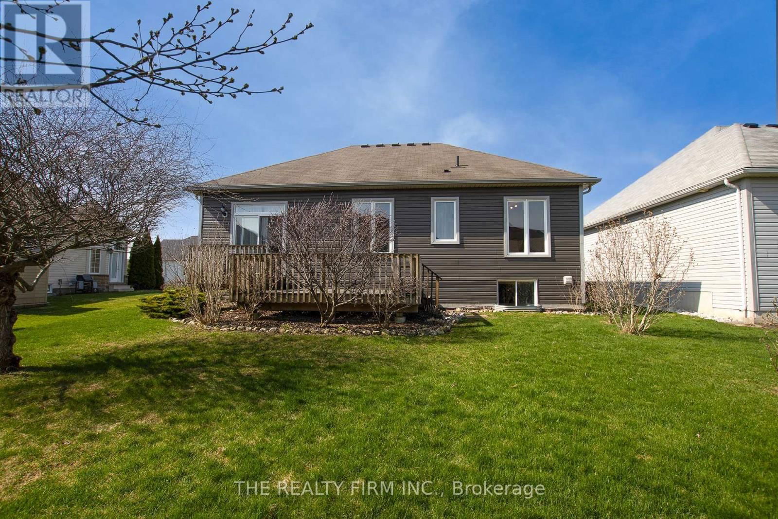3 RODERICK COURT Image 30