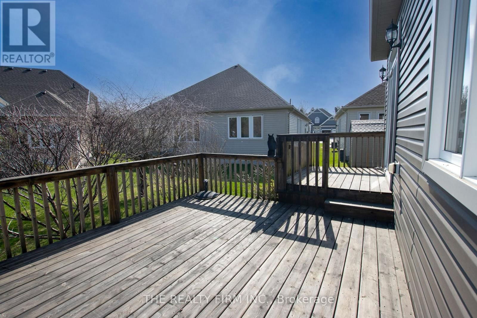 3 RODERICK COURT Image 32