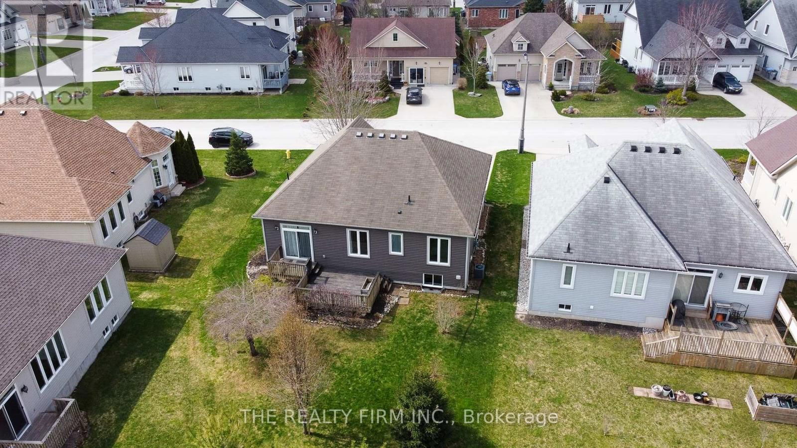 3 RODERICK COURT Image 33