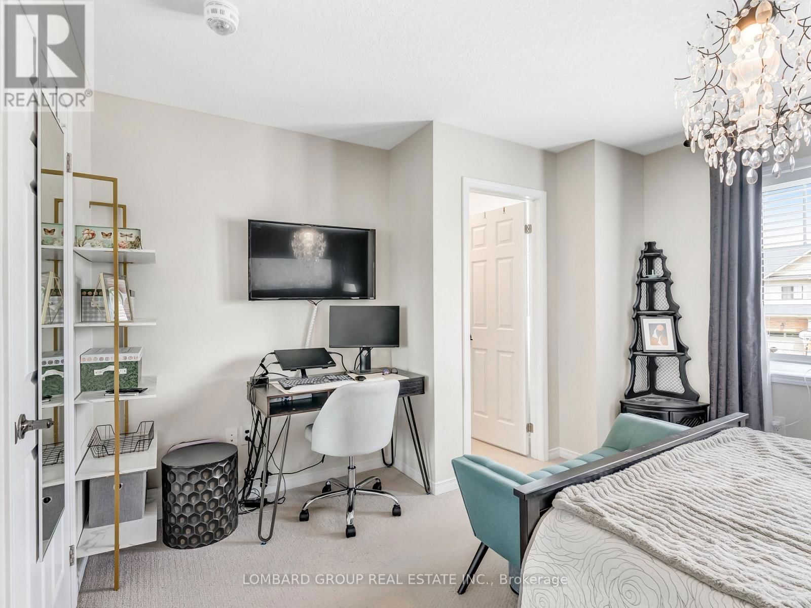 83 ARNOLD MARSHALL BOULEVARD Image 23