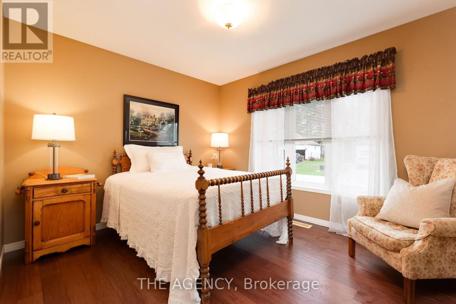 5 SPRINGWOOD CRESCENT Image 11