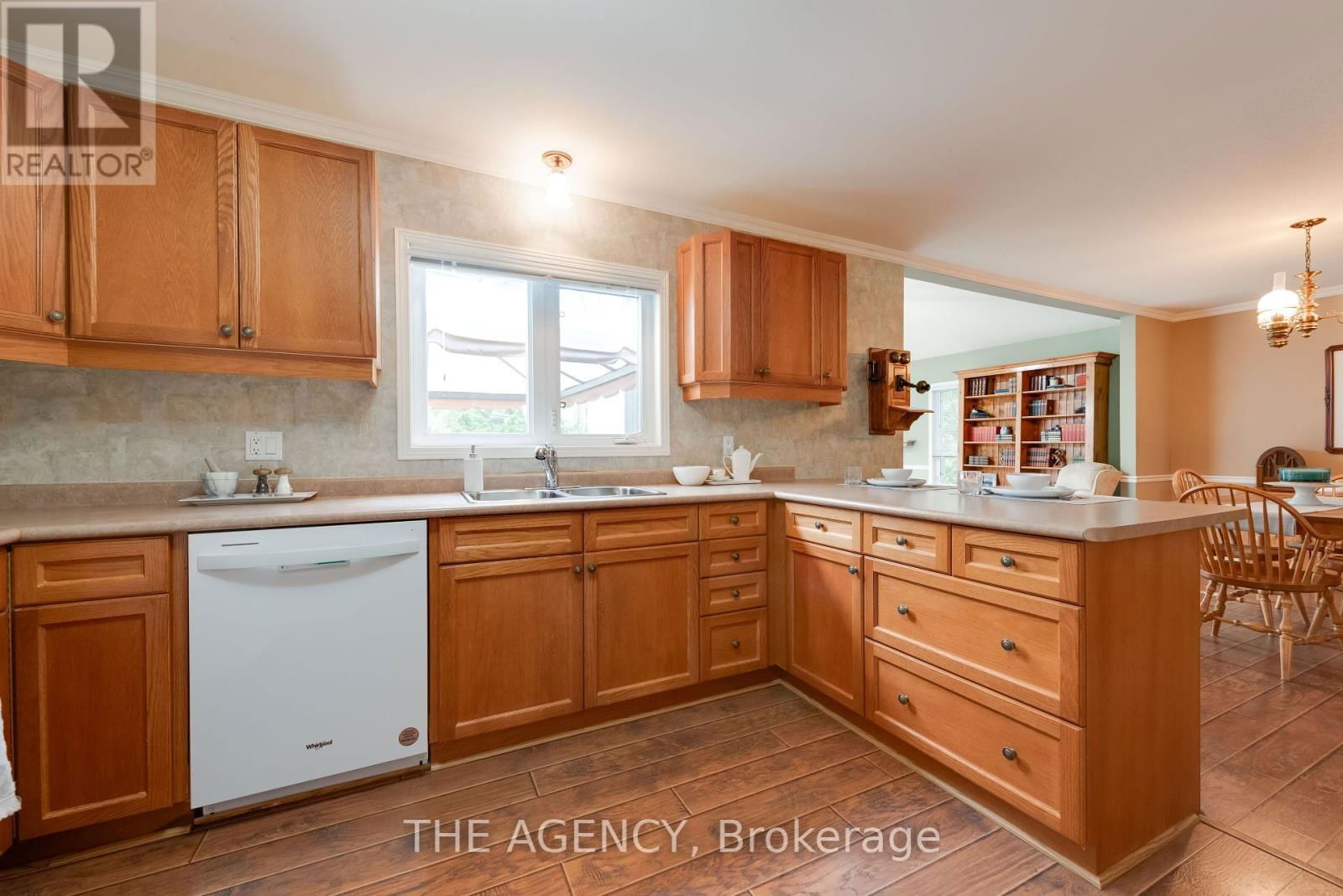 5 SPRINGWOOD CRESCENT Image 7