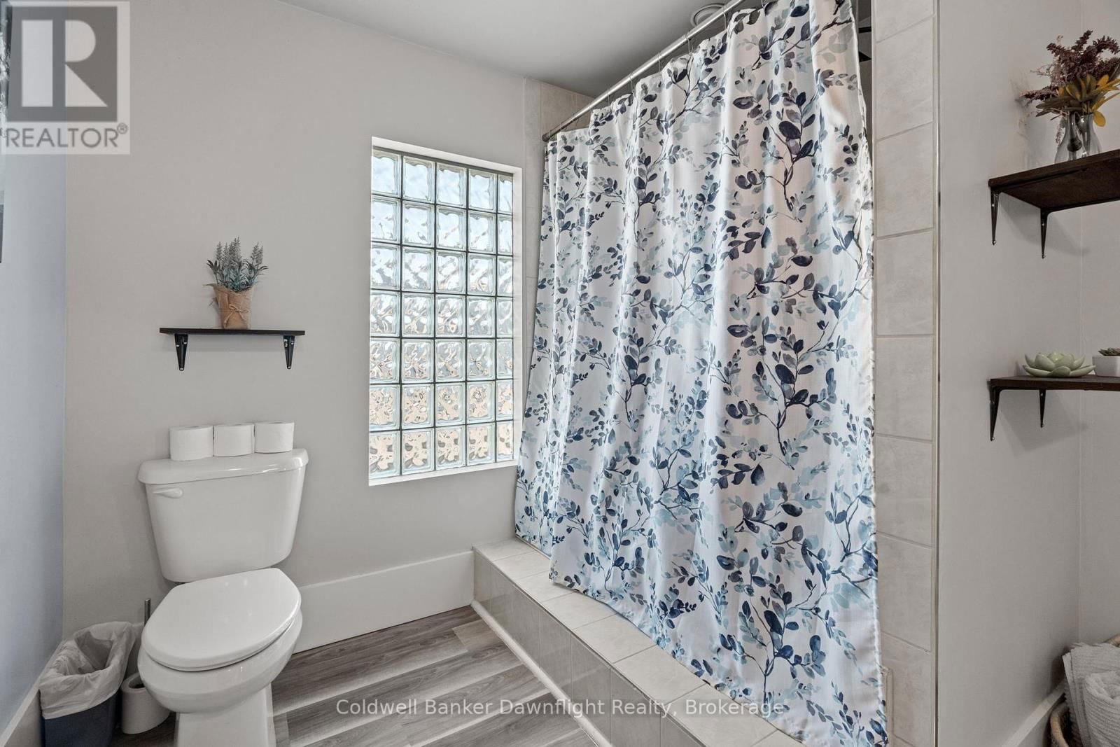 169 ANDREW STREET Image 30