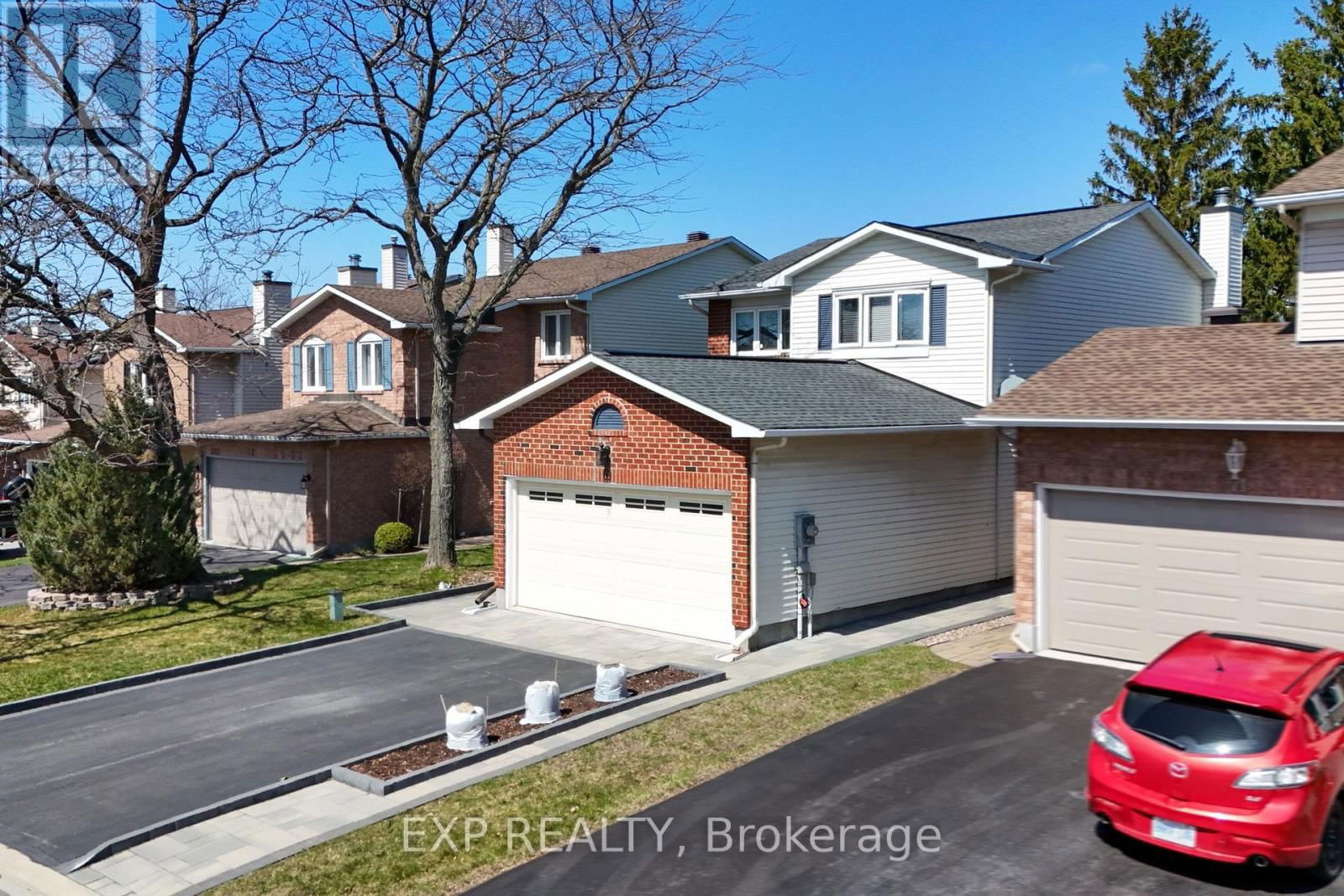 69 LONGDEN PLACE Image 2