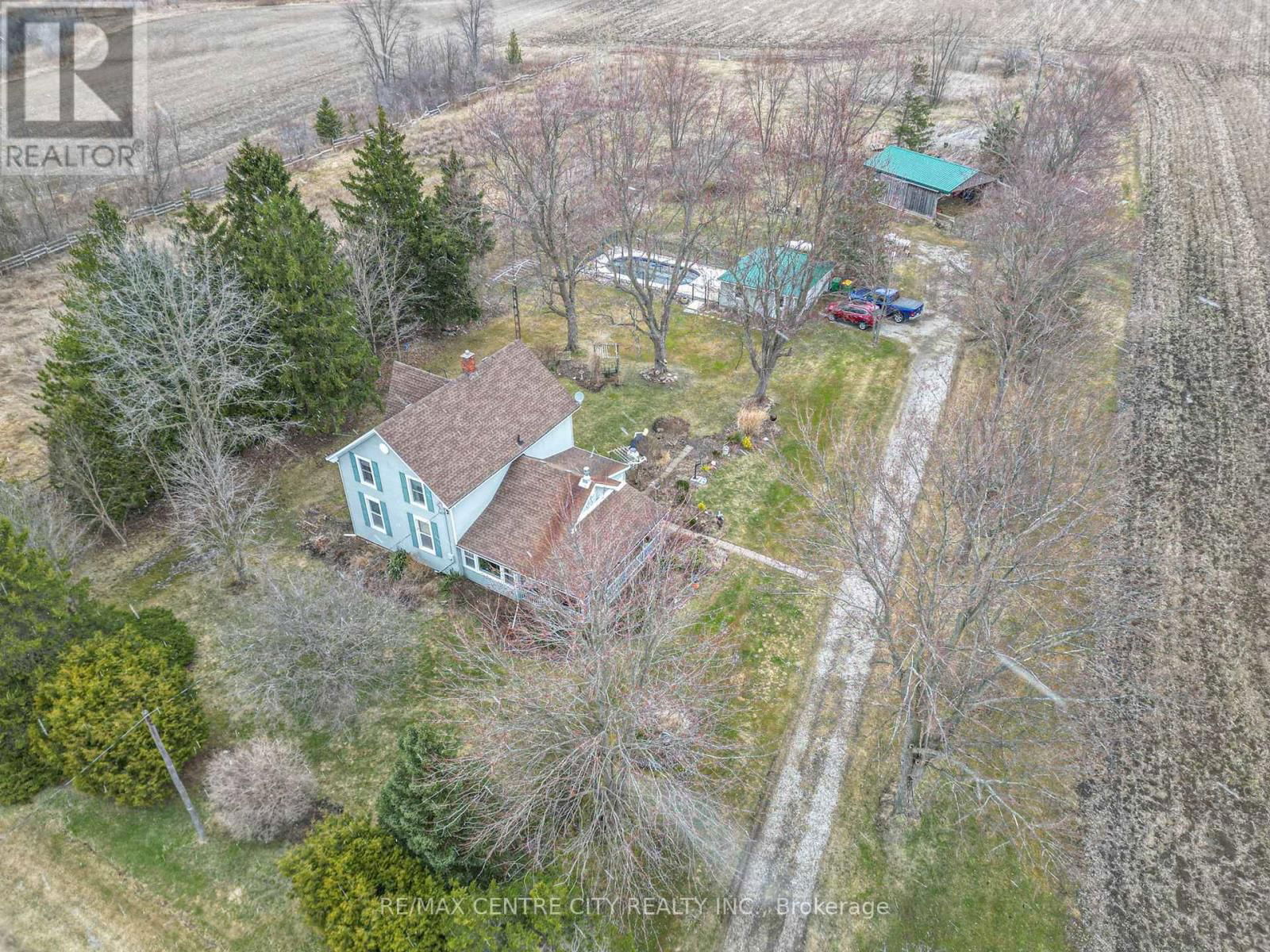 21266 THAMES ROAD Image 42