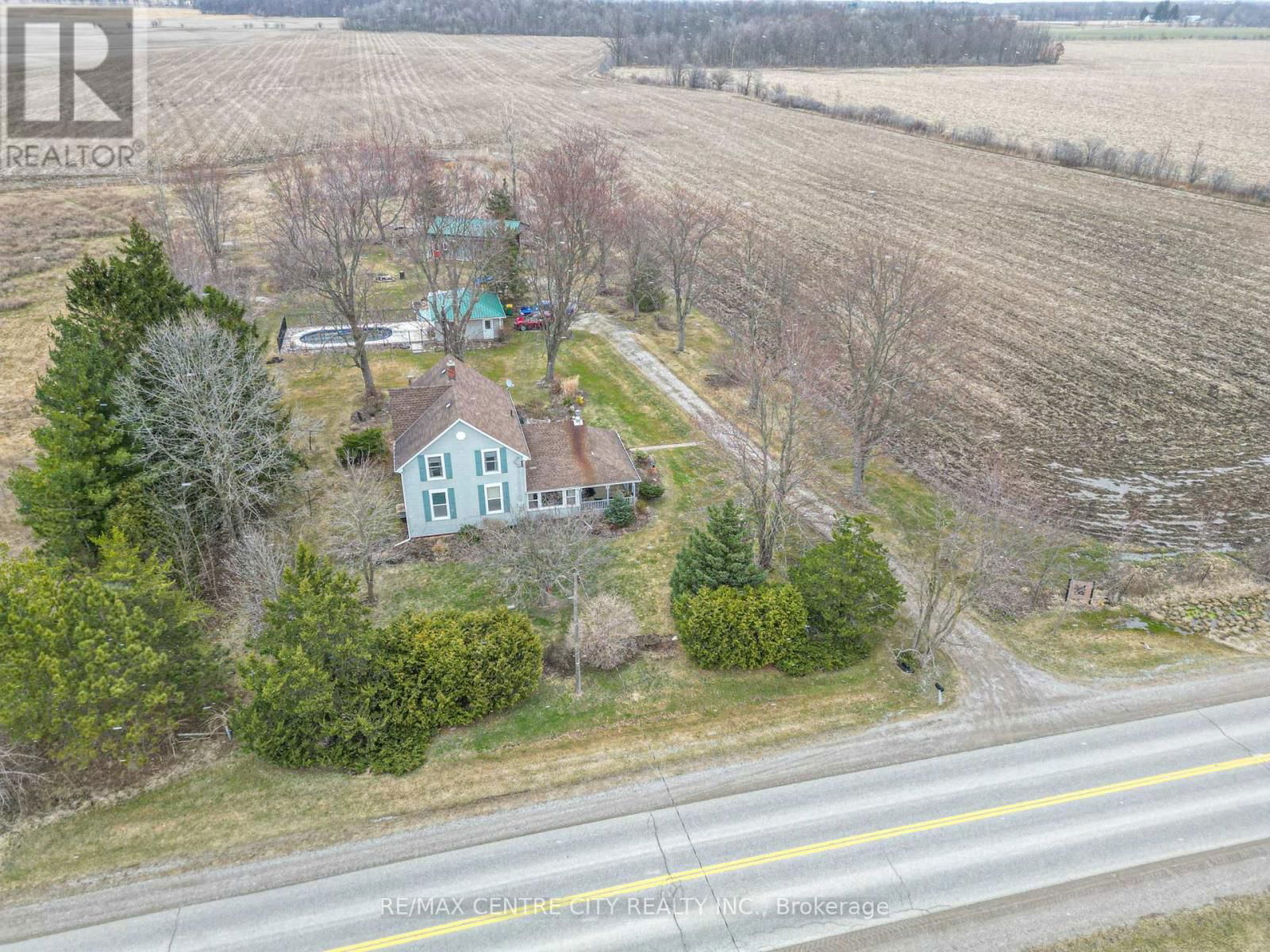 21266 THAMES ROAD Image 50