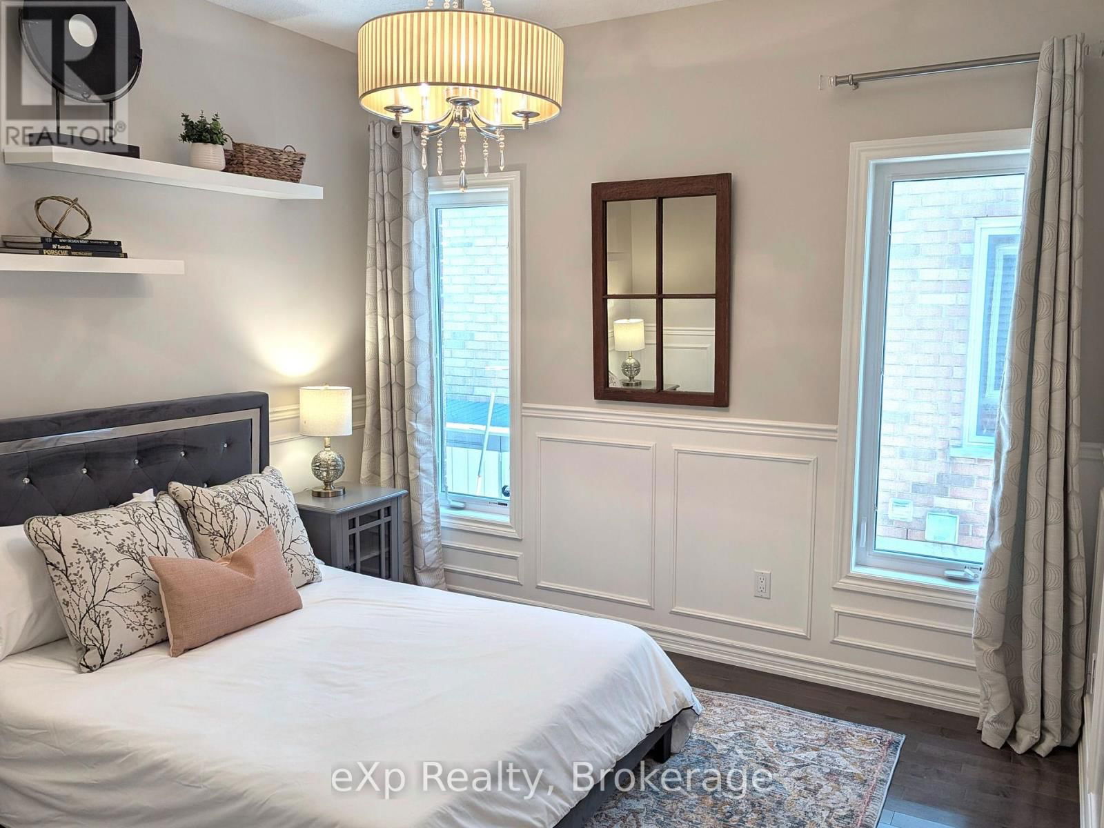 93 VAUGHAN STREET Image 23
