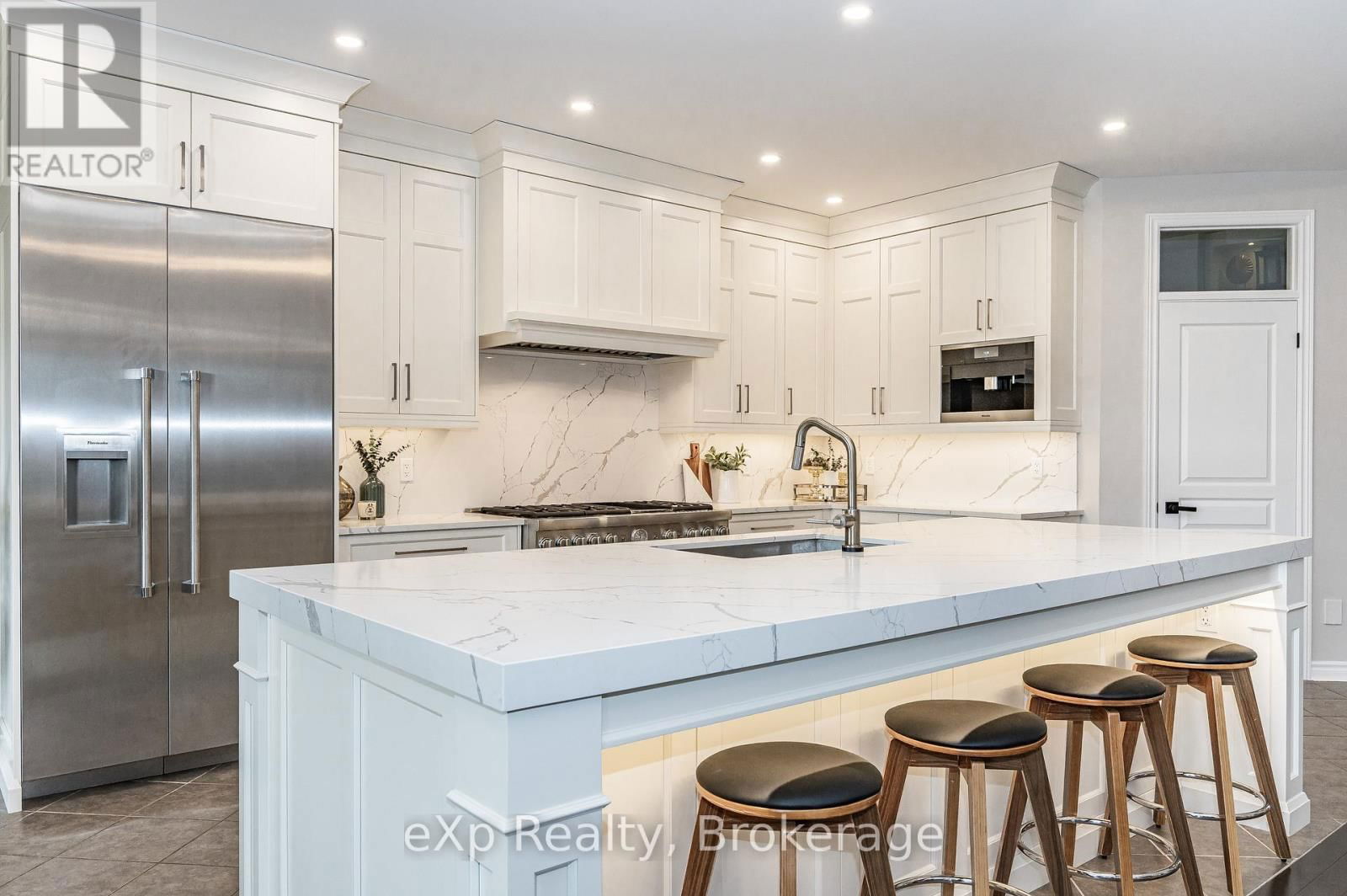 93 VAUGHAN STREET Image 6