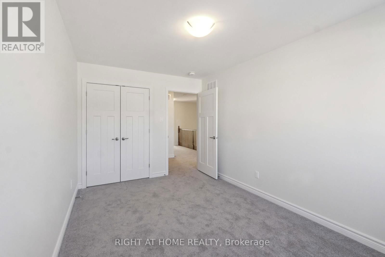 56 GRIFFITH WAY Image 31