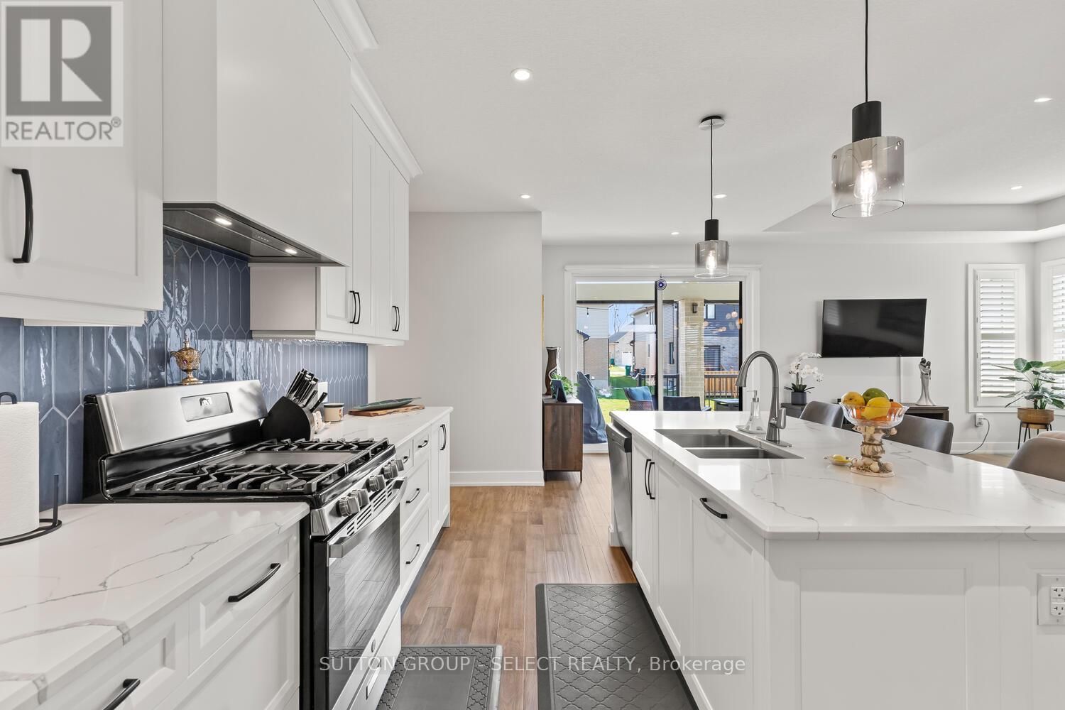 82 WAYSIDE LANE Image 15