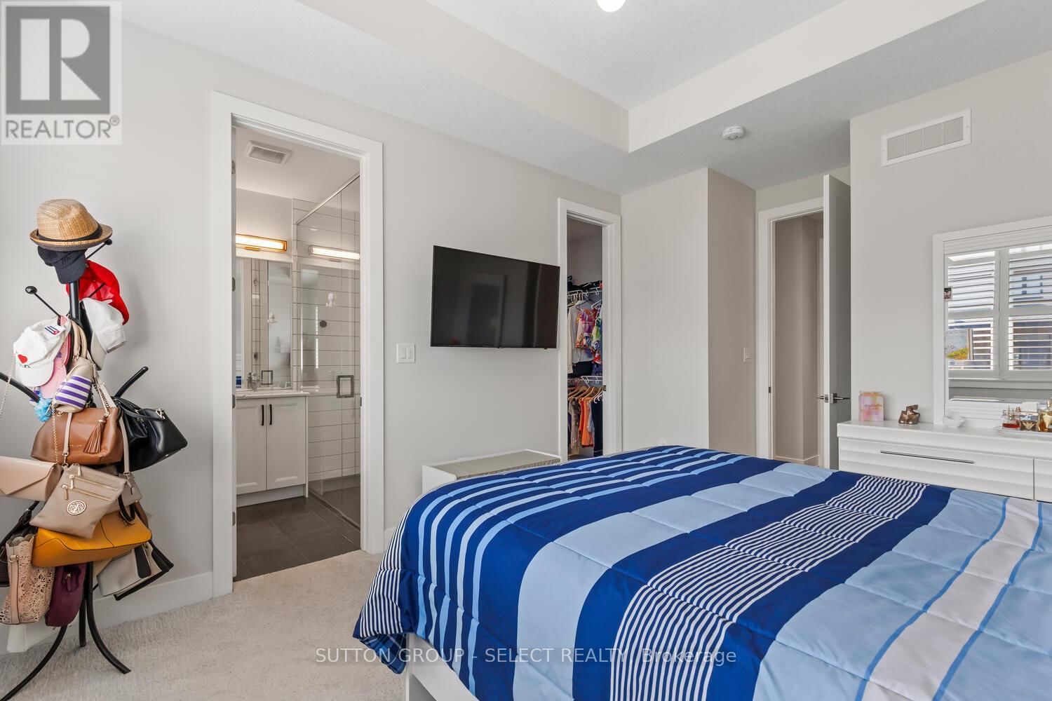 82 WAYSIDE LANE Image 25