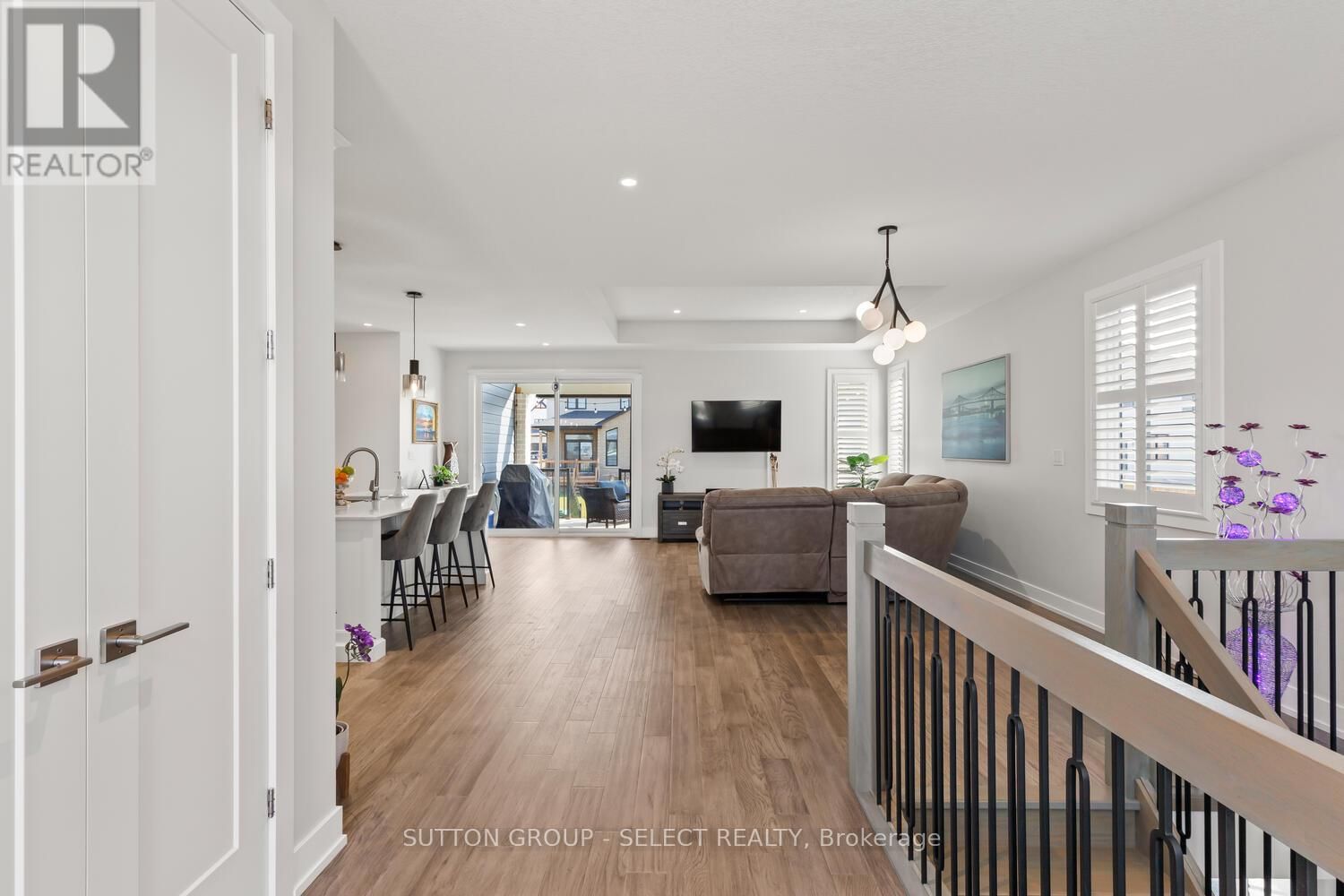 82 WAYSIDE LANE Image 6