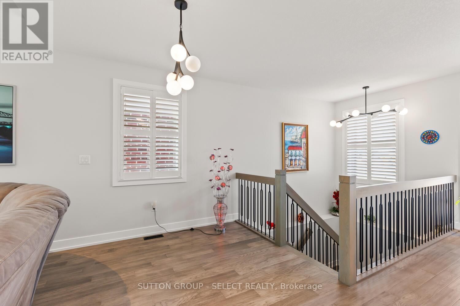 82 WAYSIDE LANE Image 7