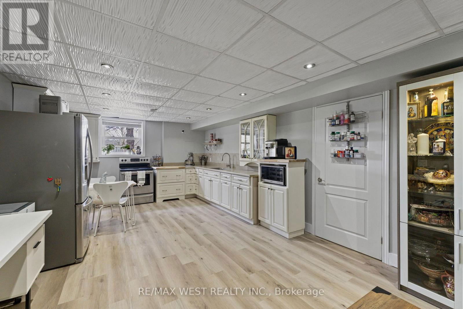428 1 CHARLOTTEVILLE ROAD Image 24