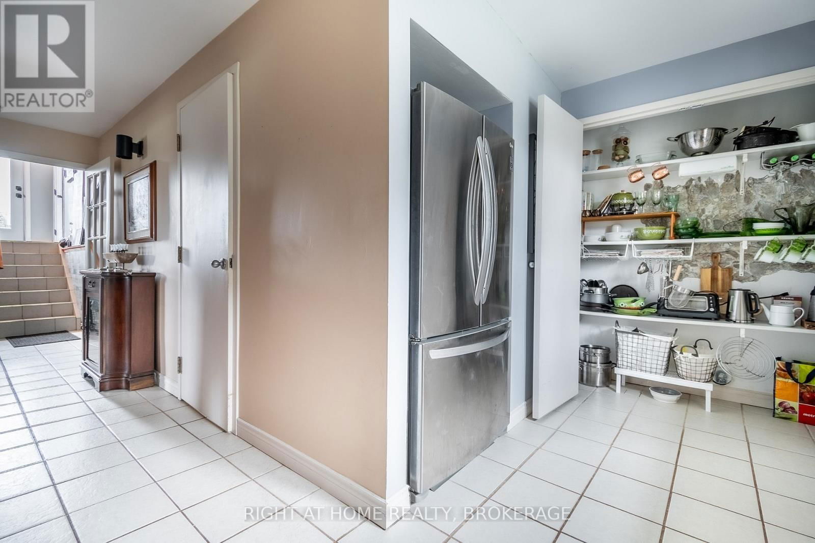 152 KINGSWAY STREET Image 38