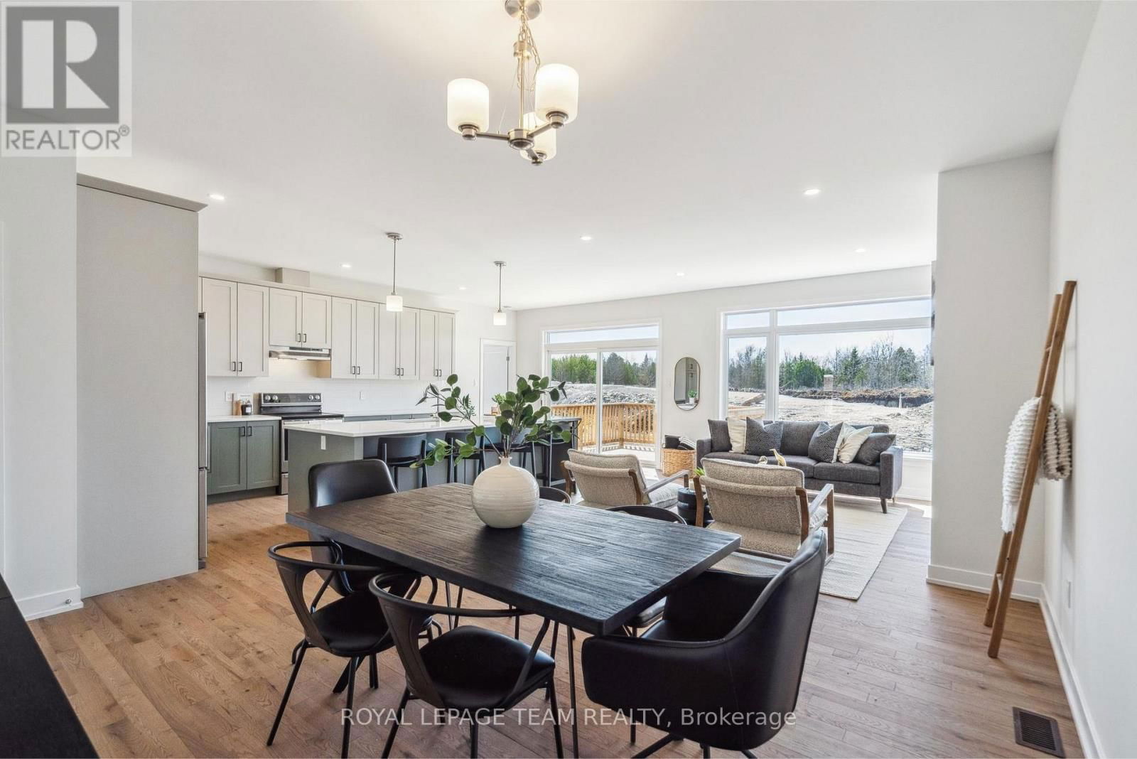 1261 POTTER DRIVE Image 10