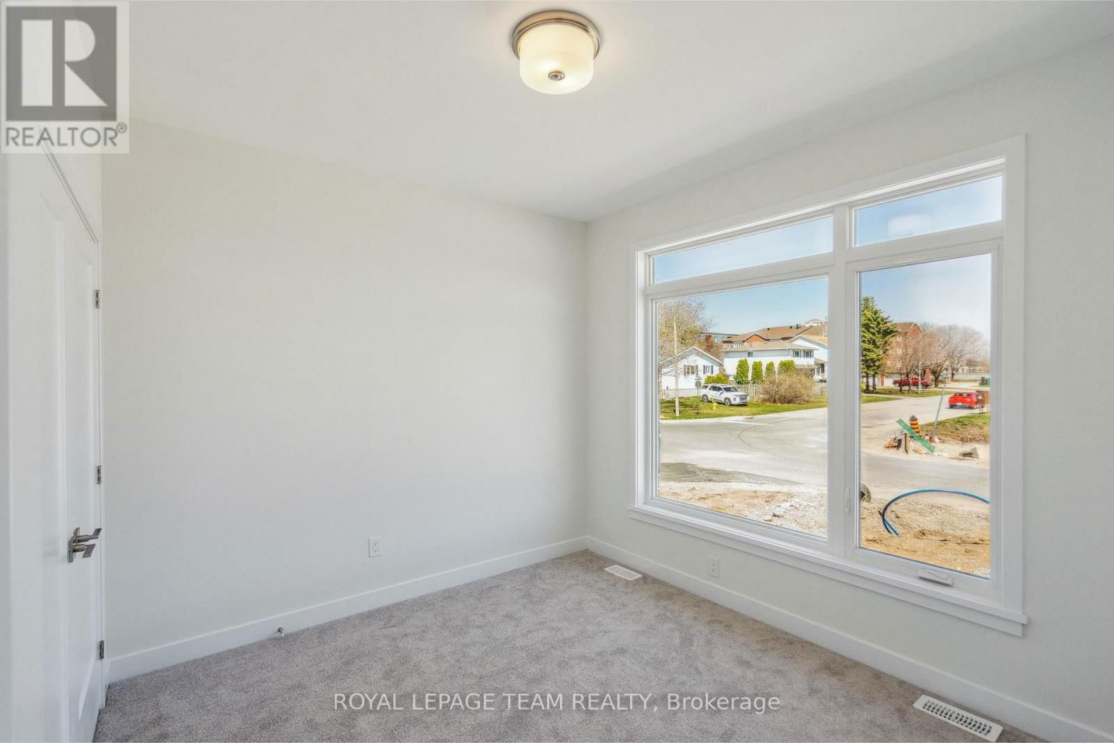 1261 POTTER DRIVE Image 16