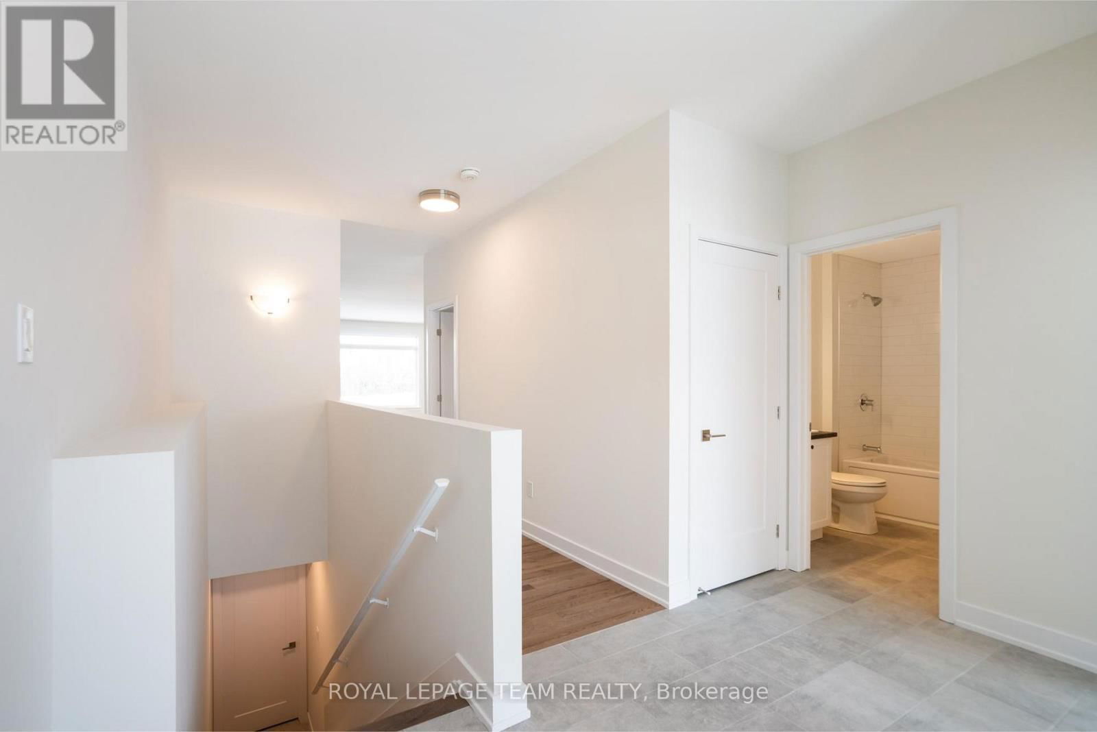 1261 POTTER DRIVE Image 17