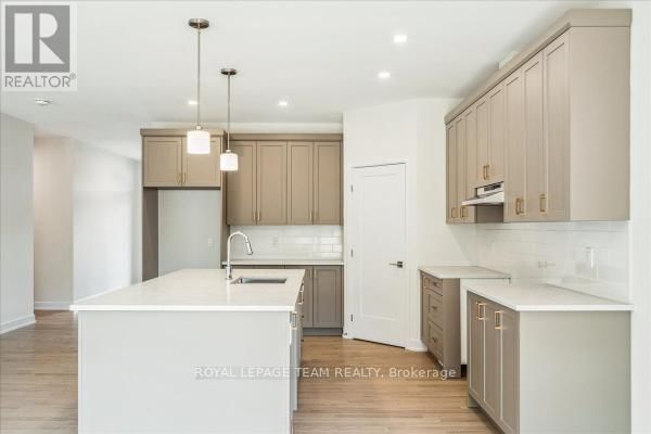 1261 POTTER DRIVE Image 5