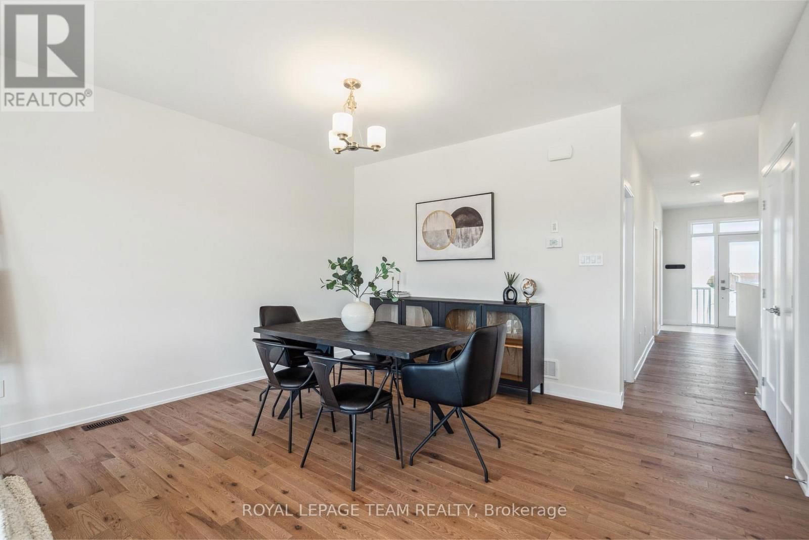 1261 POTTER DRIVE Image 8