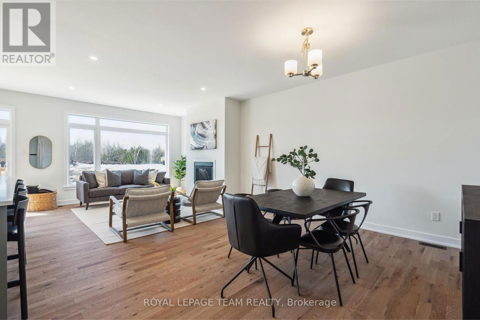 1261 POTTER DRIVE Image 9