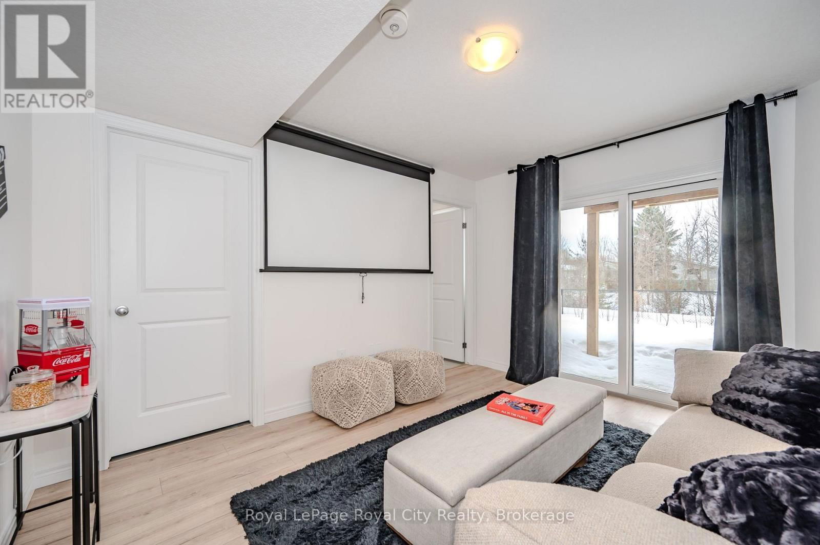 8 SORA LANE Image 10