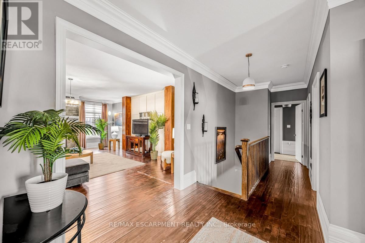 20 CHESSWOOD TRAIL Image 19