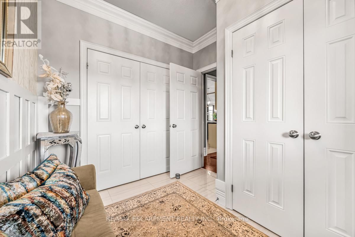 20 CHESSWOOD TRAIL Image 45
