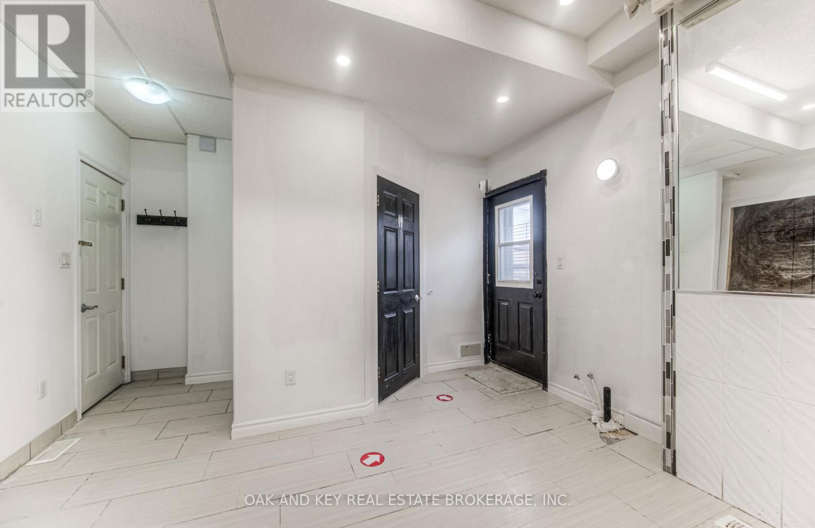496 KING STREET EAST Image 10