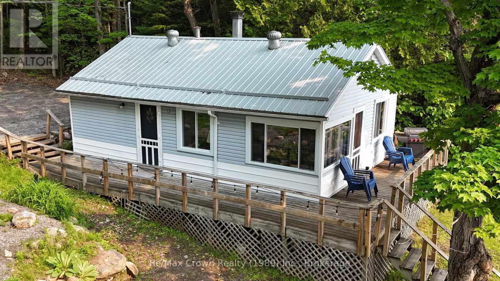 17 RIVERVIEW LANE Image 24