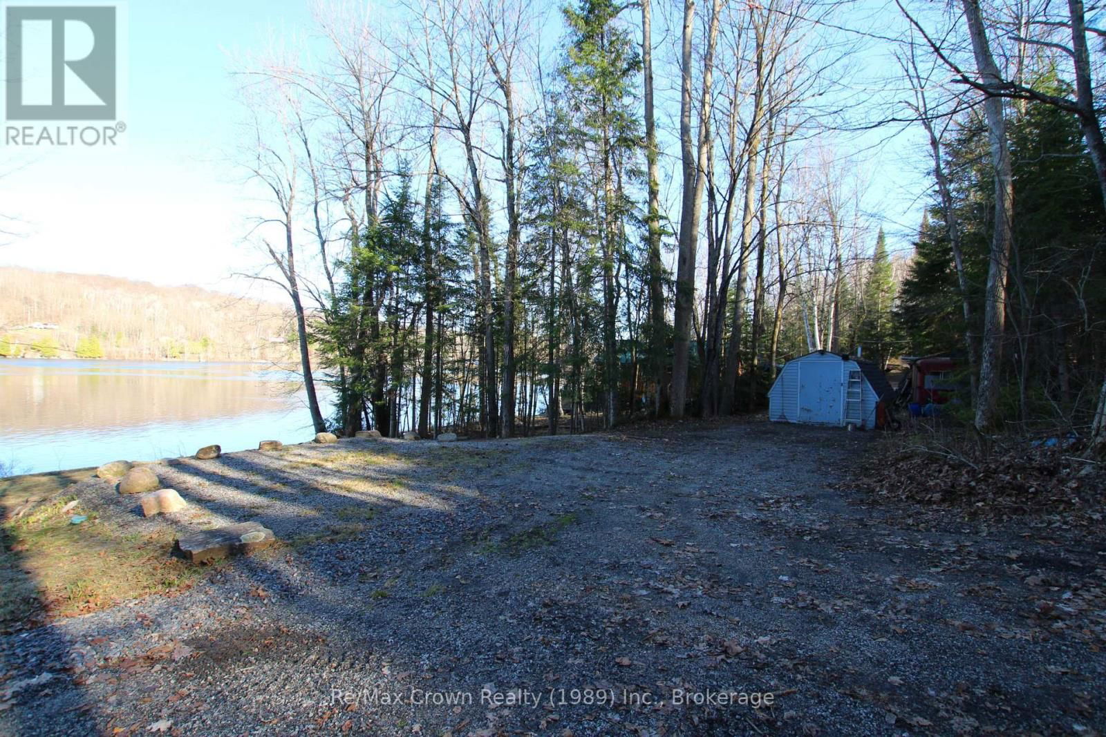 17 RIVERVIEW LANE Image 27