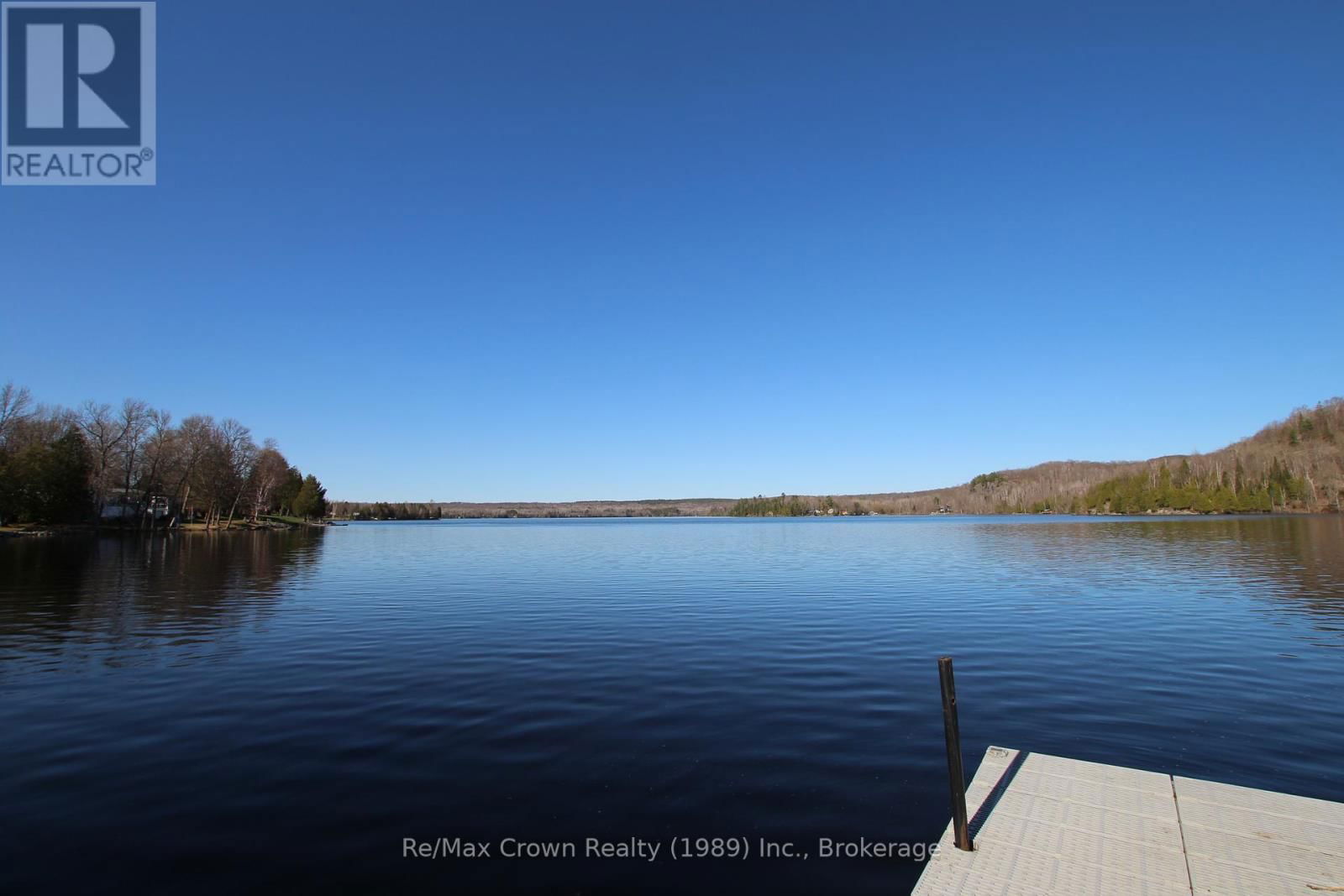 17 RIVERVIEW LANE Image 6