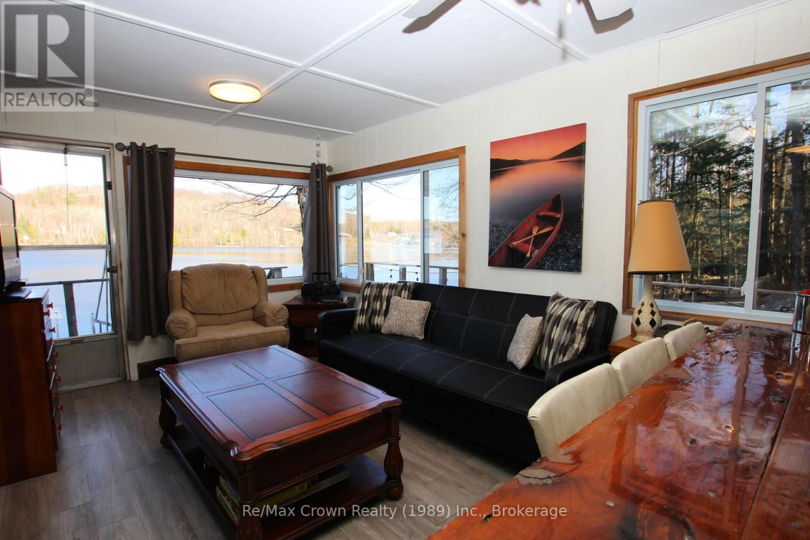 17 RIVERVIEW LANE Image 9