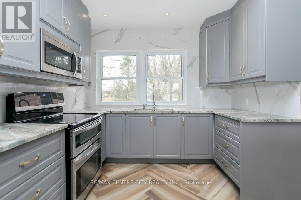 143 CENTENNIAL AVENUE Image 11
