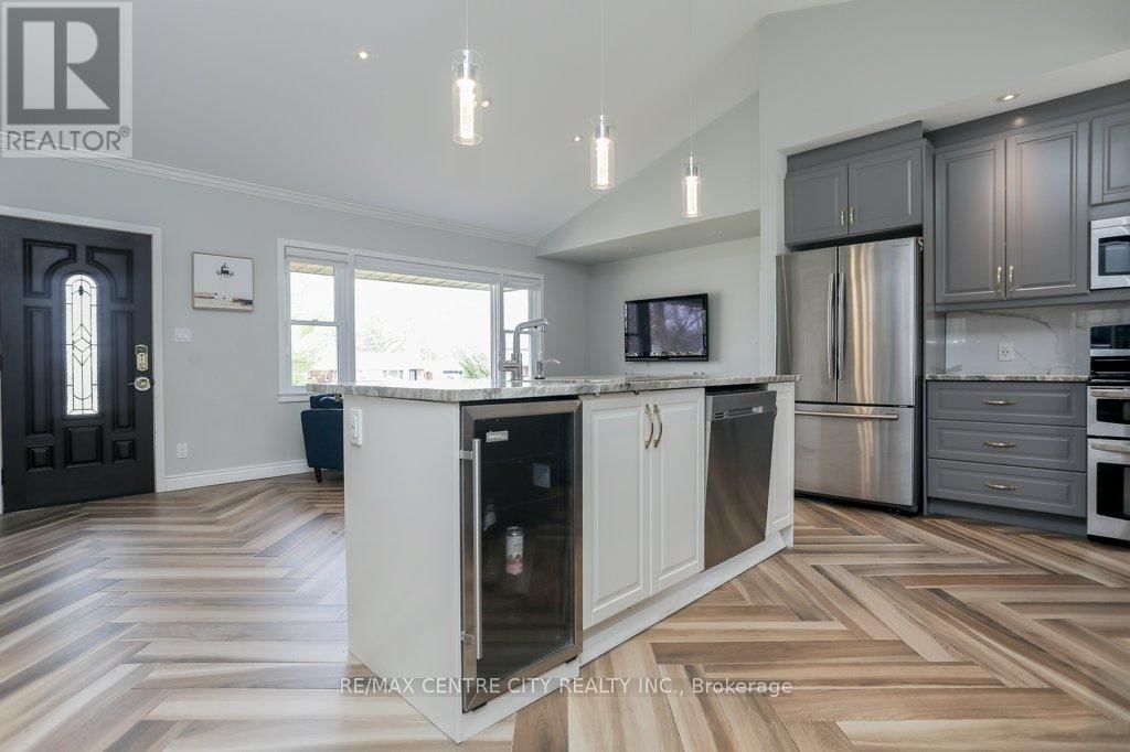 143 CENTENNIAL AVENUE Image 12