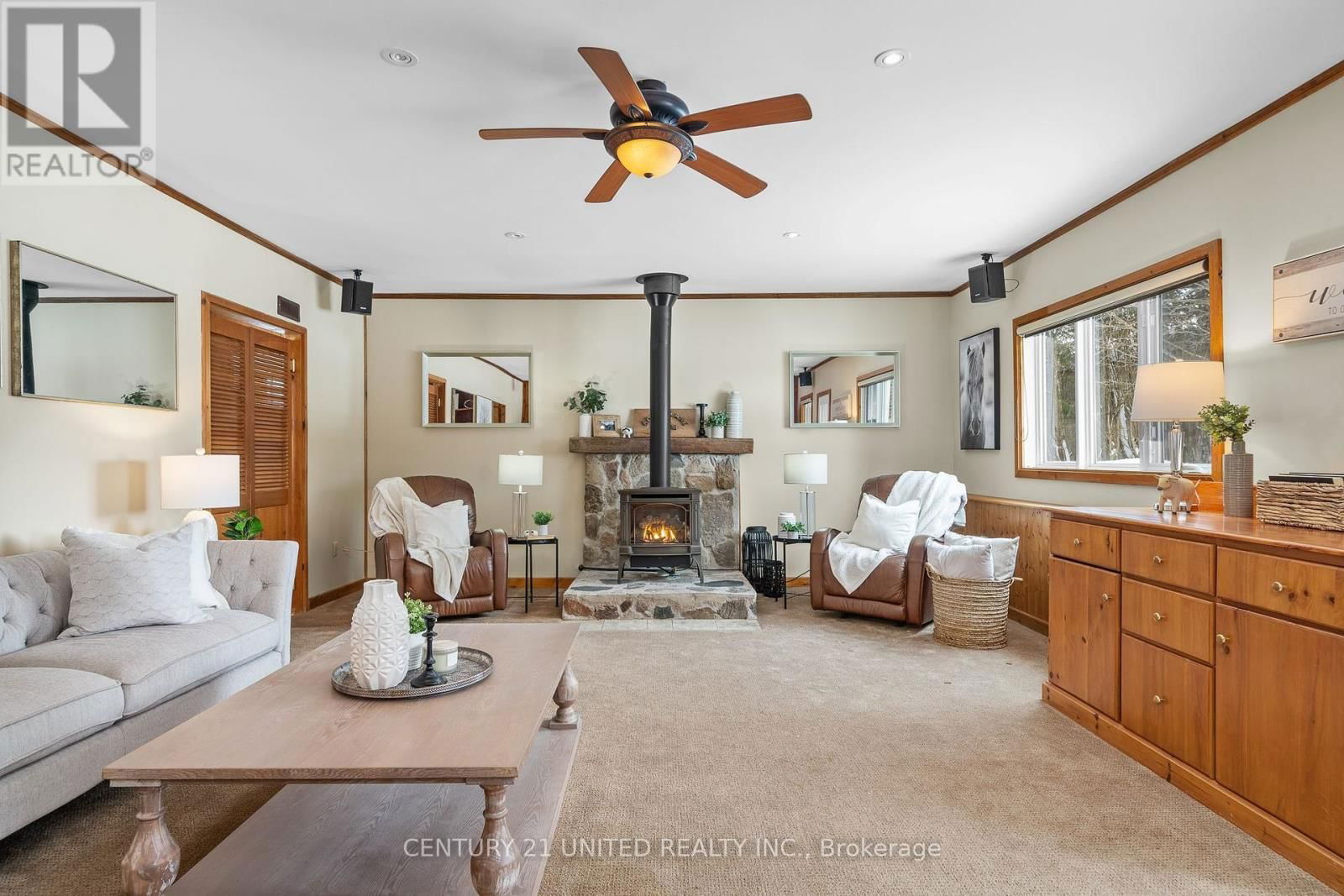 1281 7TH LINE Image 8