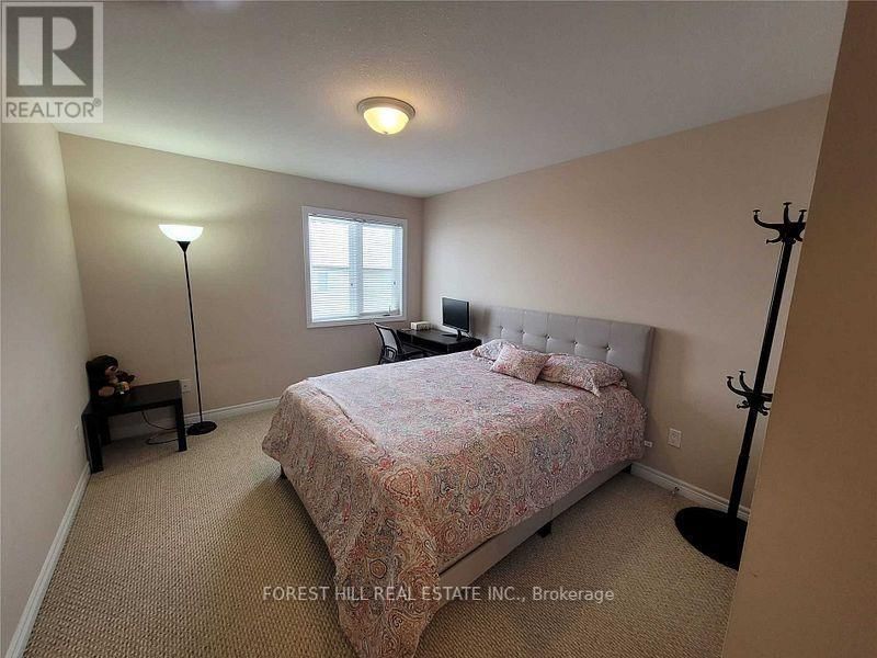 33 - 441 STONEHENGE DRIVE Image 4