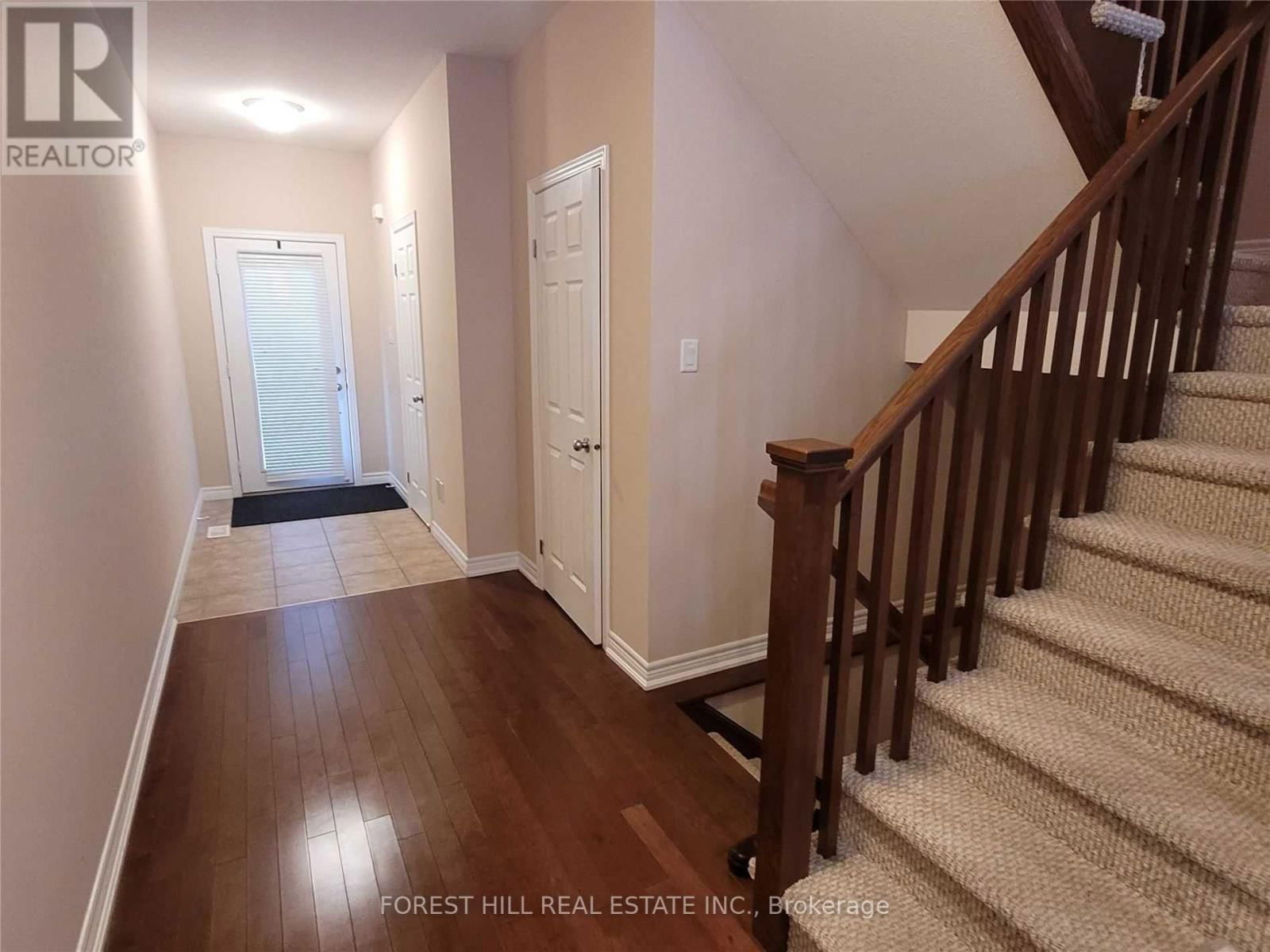 33 - 441 STONEHENGE DRIVE Image 9