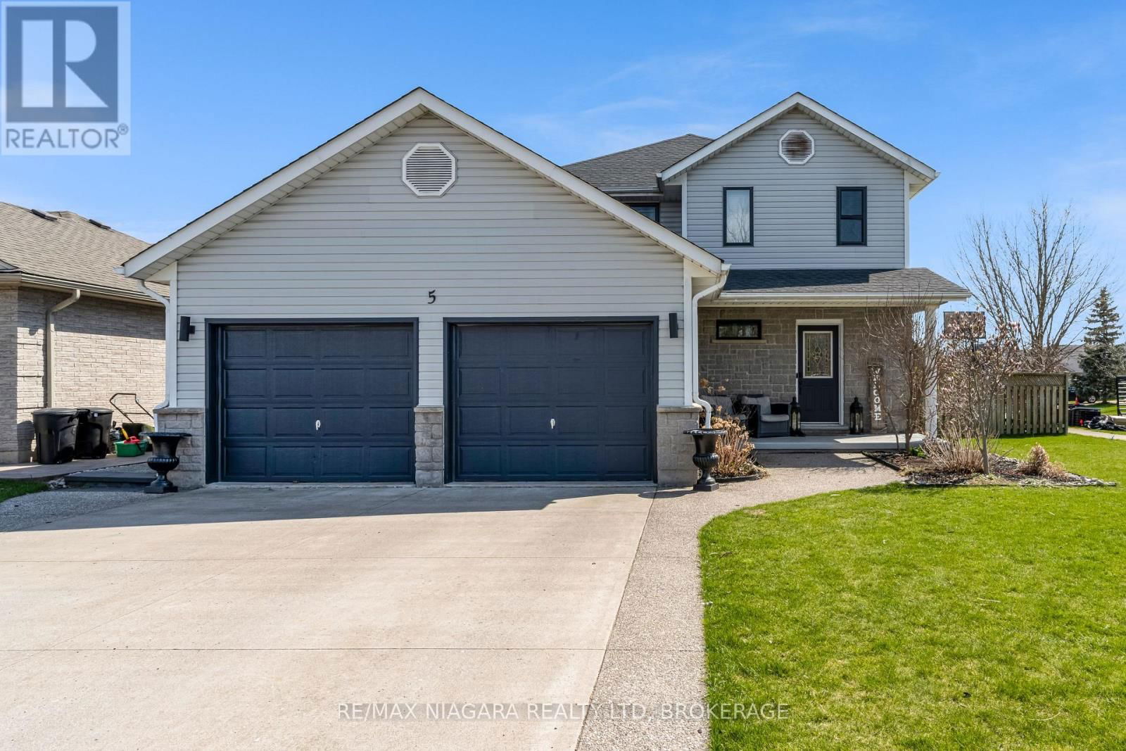 5 WELLANDVALE DRIVE Image 1