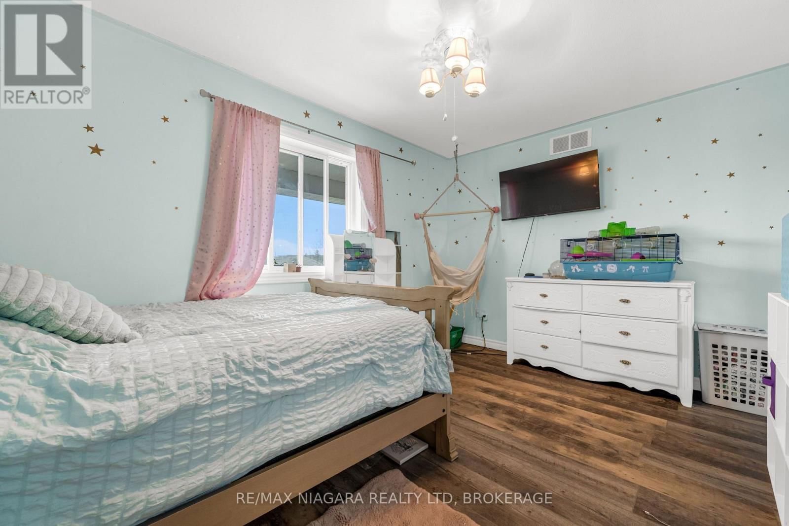 5 WELLANDVALE DRIVE Image 16