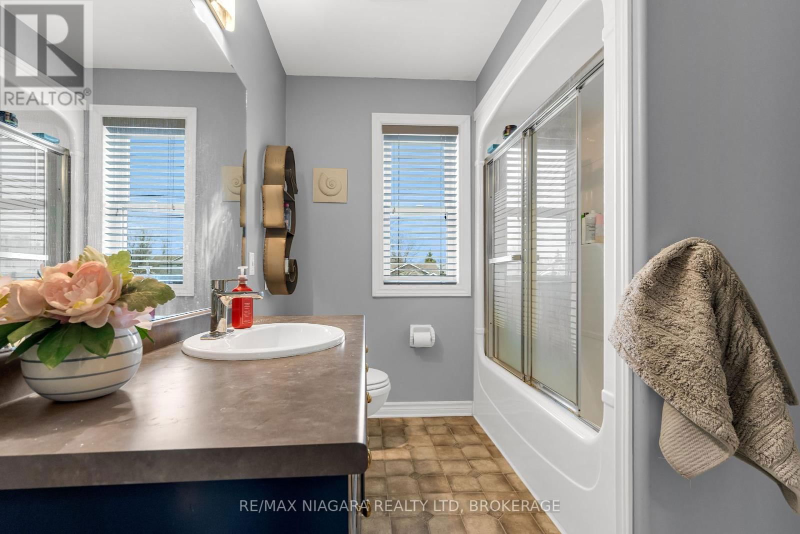 5 WELLANDVALE DRIVE Image 18