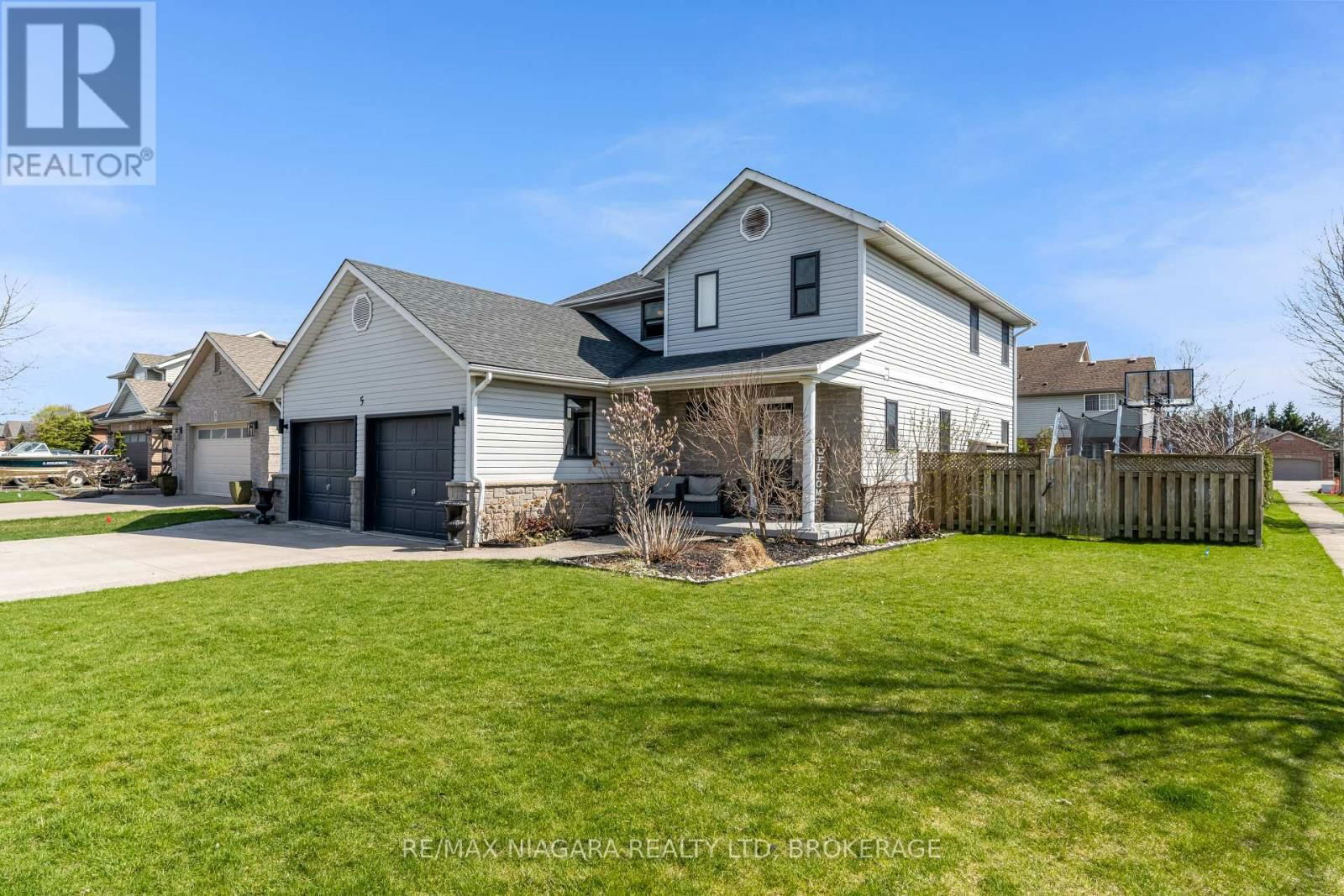 5 WELLANDVALE DRIVE Image 2