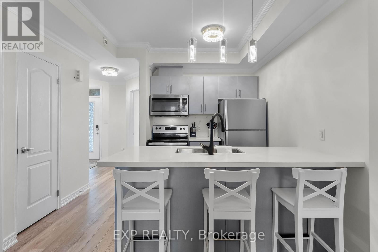 9 - 5016 SERENA DRIVE Image 12
